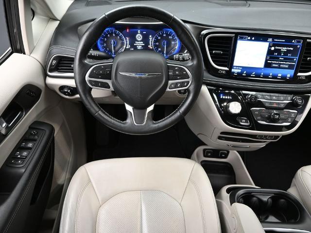 2021 Chrysler Pacifica Vehicle Photo in Cedar Rapids, IA 52402