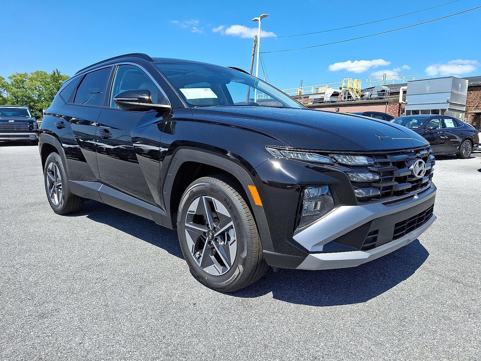 2025 Hyundai TUCSON Hybrid Vehicle Photo in Harrisburg, PA 17111
