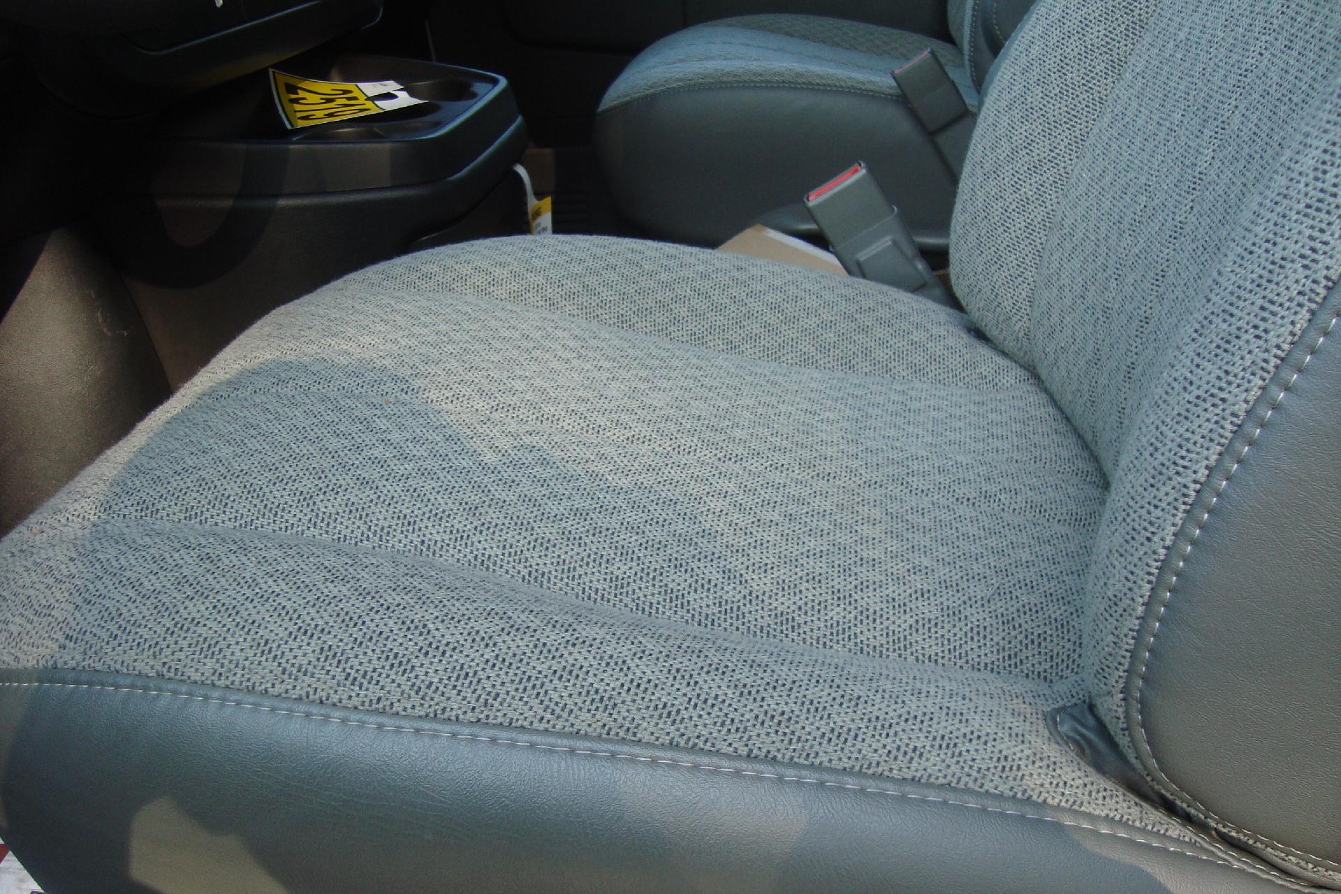 2025 GMC Savana Commercial Cutaway Vehicle Photo in PORTSMOUTH, NH 03801-4196