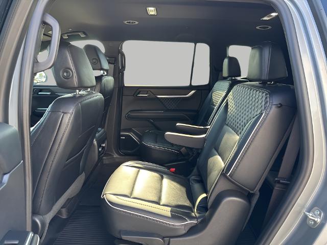 2024 GMC Acadia Vehicle Photo in MANITOWOC, WI 54220-5838