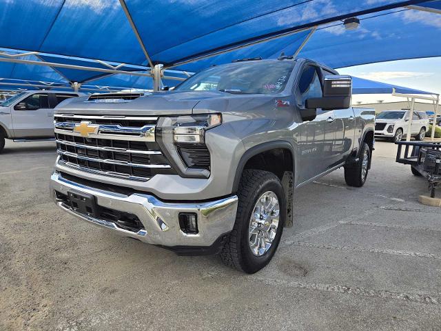 2025 Chevrolet Silverado 3500 HD Vehicle Photo in DENTON, TX 76210-9321
