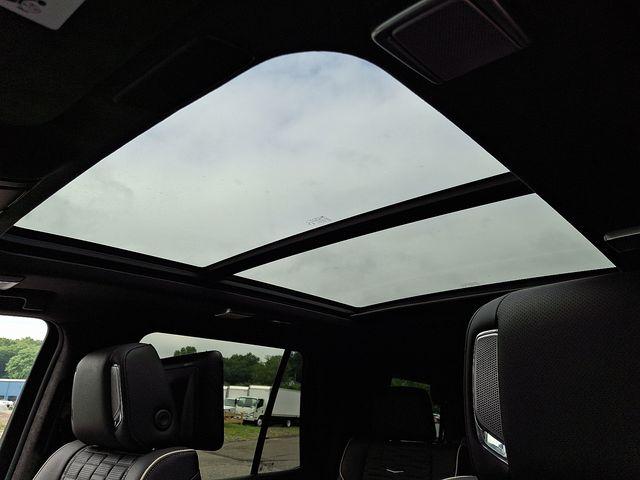 2024 Cadillac Escalade Vehicle Photo in DANBURY, CT 06810-5034