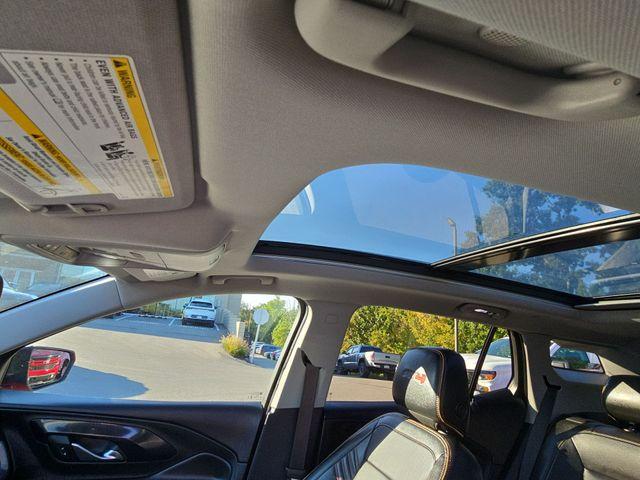 2023 GMC Terrain Vehicle Photo in Pleasant Hills, PA 15236