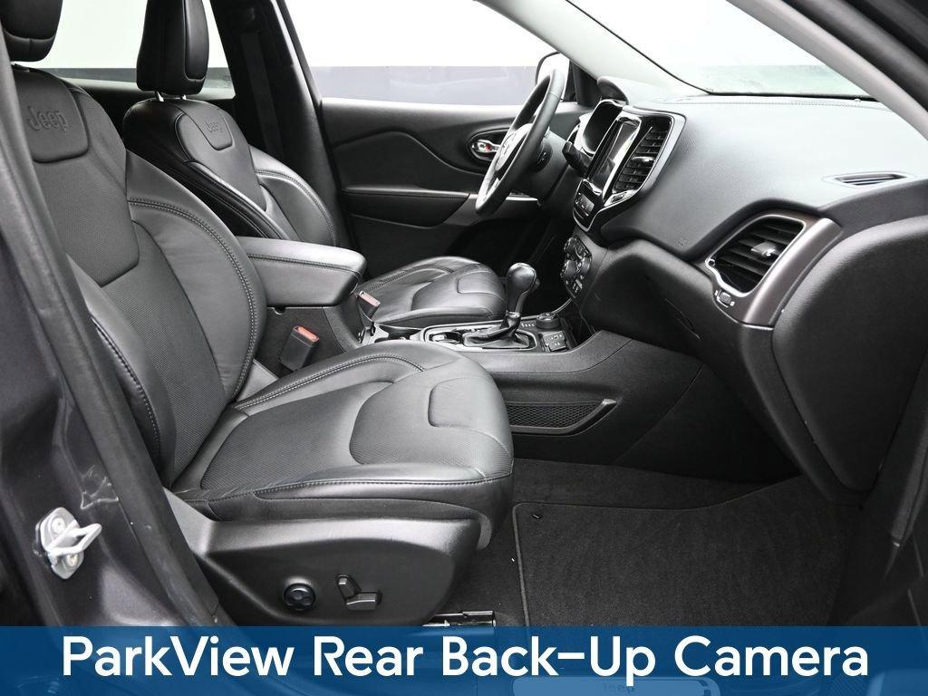 2021 Jeep Cherokee Vehicle Photo in Cedar Rapids, IA 52402