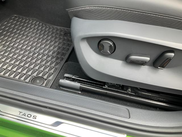 2025 Volkswagen Taos Vehicle Photo in Oshkosh, WI 54904