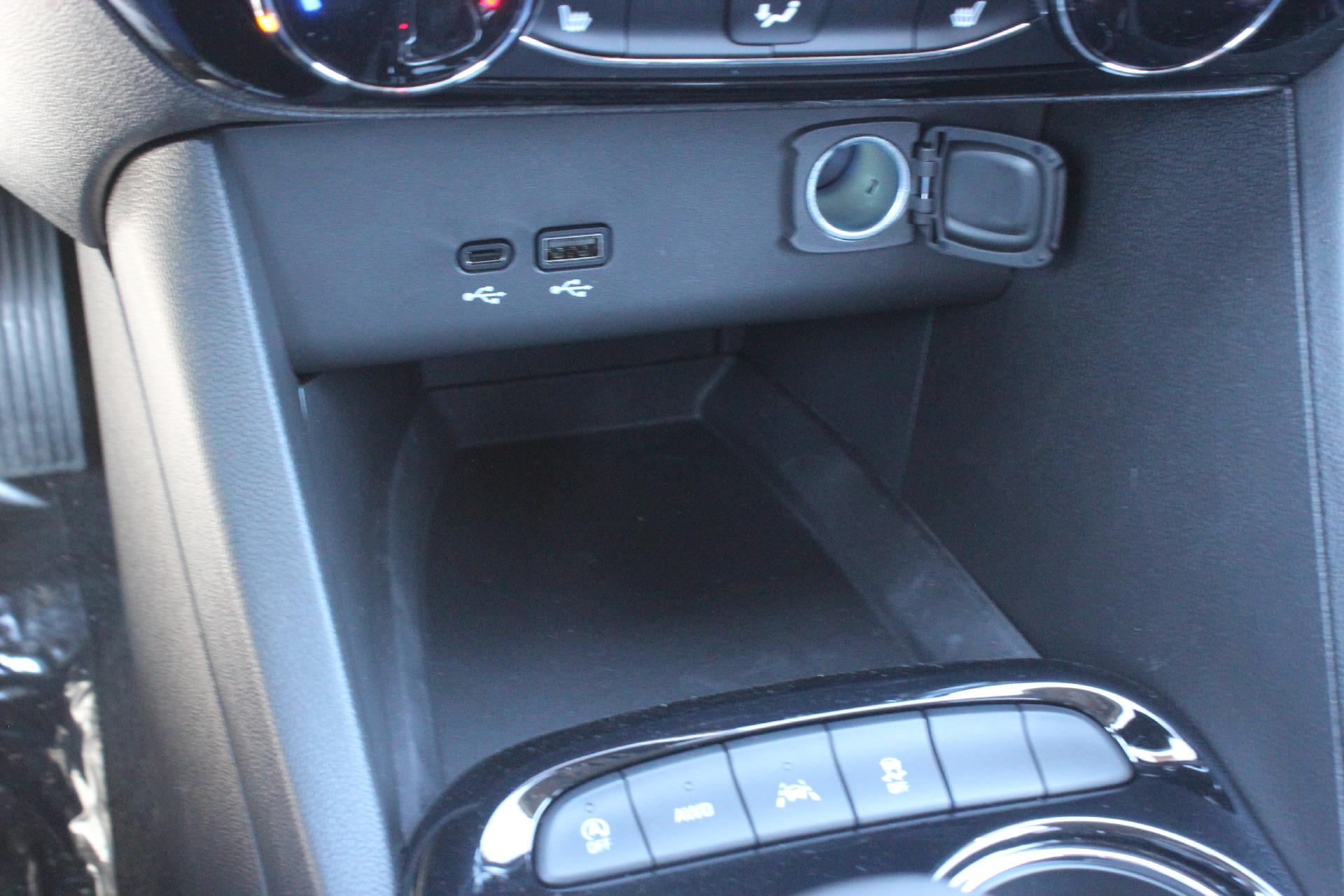 2026 Buick Encore GX Vehicle Photo in AURORA, CO 80012-4011