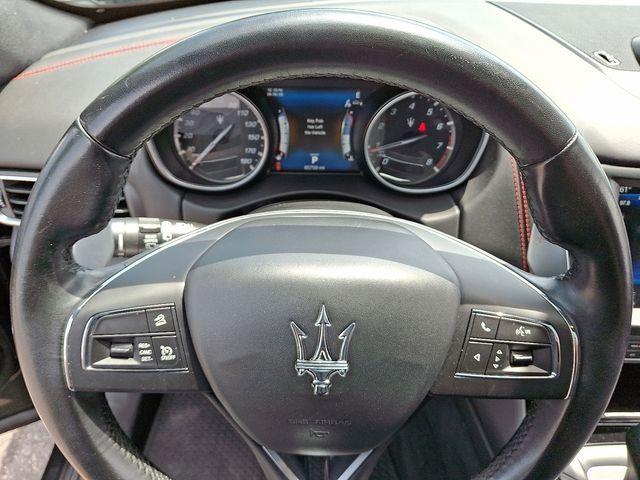 2017 Maserati Levante Vehicle Photo in DANBURY, CT 06810-5034