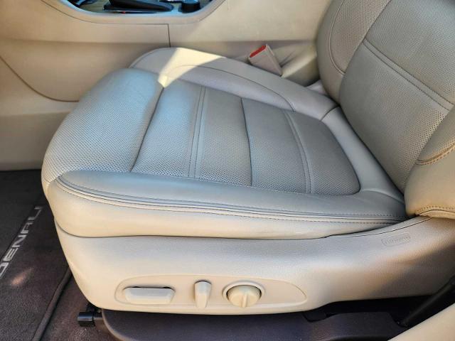 2018 GMC Acadia Vehicle Photo in DENTON, TX 76210-9321