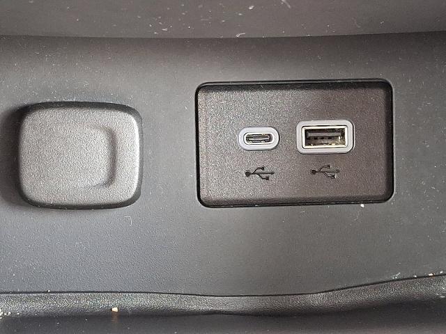 2023 GMC Acadia Vehicle Photo in TREVOSE, PA 19053-4984