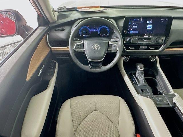 2024 Toyota Grand Highlander Vehicle Photo in Flemington, NJ 08822