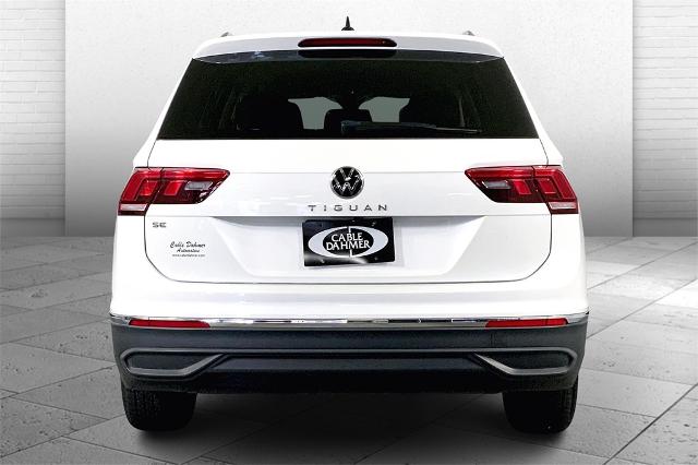 2023 Volkswagen Tiguan Vehicle Photo in Lees Summit, MO 64086