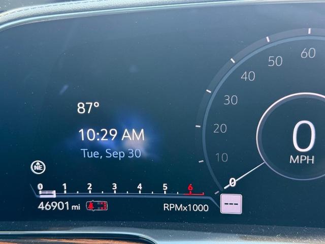 2023 Cadillac Escalade Vehicle Photo in COLUMBIA, MO 65203-3903