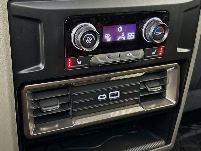 2025 GMC HUMMER EV SUV Vehicle Photo in PUYALLUP, WA 98371-4149