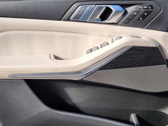 2021 BMW X7 xDrive40i Vehicle Photo in DENTON, TX 76210-9321