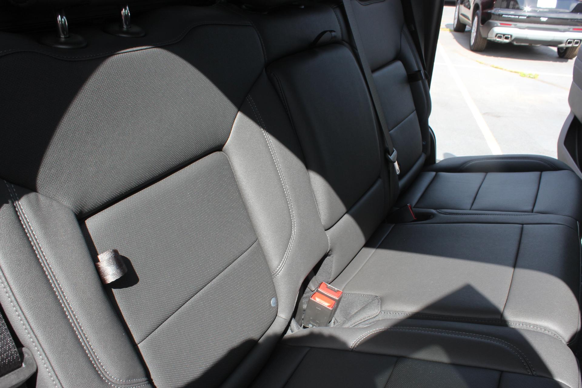 2025 GMC Sierra 1500 Vehicle Photo in AURORA, CO 80012-4011
