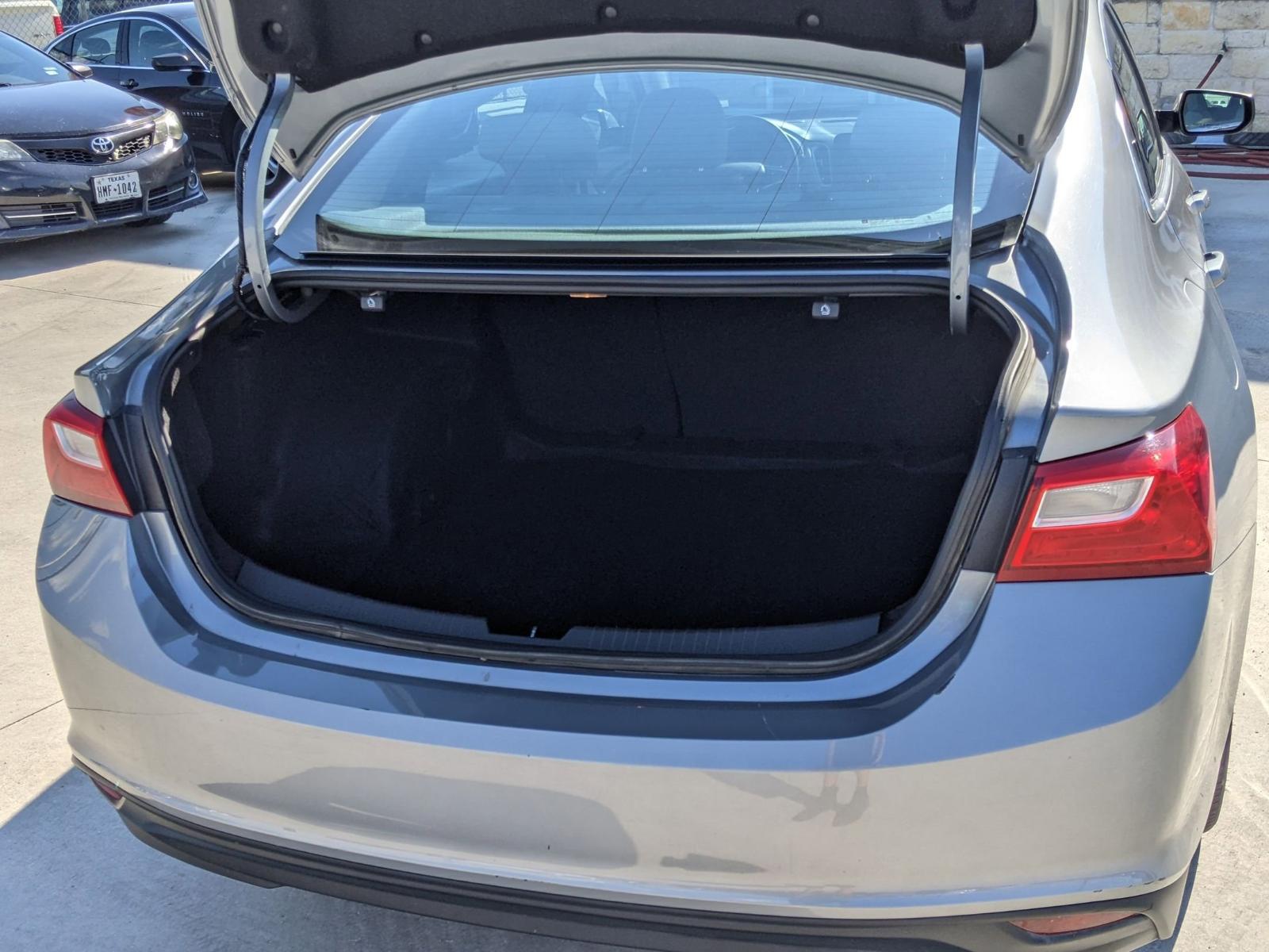 2023 Chevrolet Malibu Vehicle Photo in Seguin, TX 78155