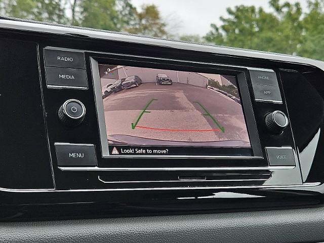 2022 Volkswagen Taos Vehicle Photo in TREVOSE, PA 19053-4984