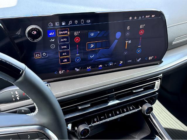 2025 Chevrolet Traverse Vehicle Photo in BEAUFORT, SC 29906-4218