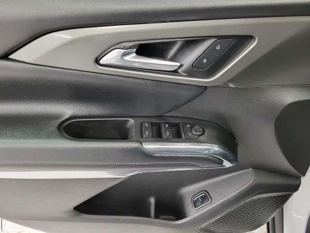 2025 Chevrolet Traverse Vehicle Photo in NEENAH, WI 54956-2243