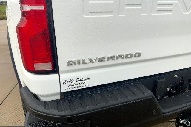 2025 Chevrolet Silverado 2500 HD Vehicle Photo in TOPEKA, KS 66609-0000