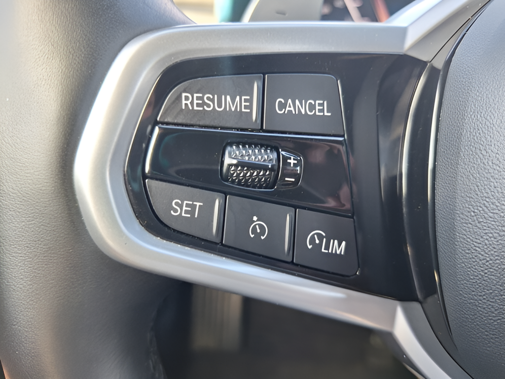 2026 BMW 3 Series photo 14 of 29