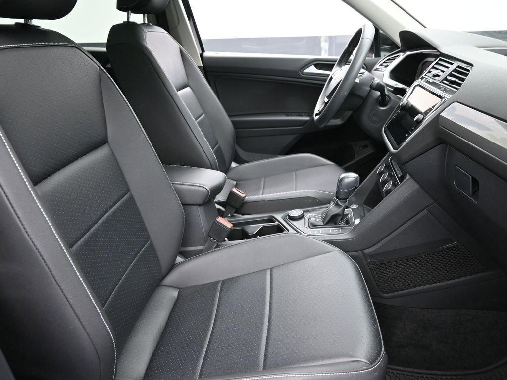 2021 Volkswagen Tiguan Vehicle Photo in Marion, IA 52302