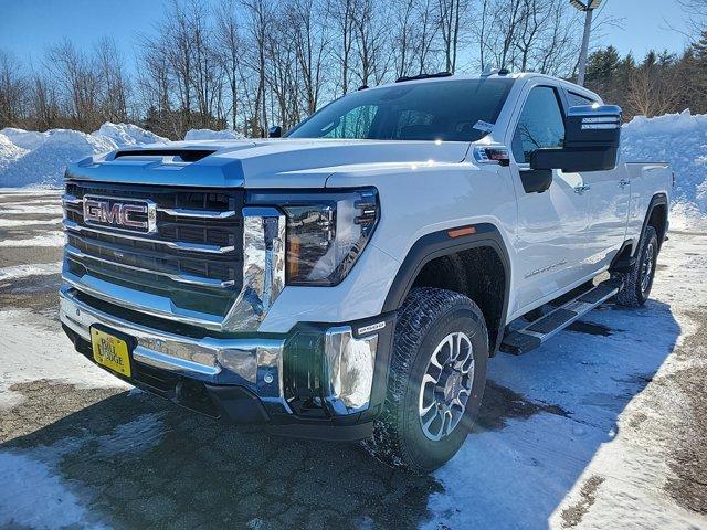 2025 GMC Sierra 2500 HD Vehicle Photo in Westbrook, ME 04092
