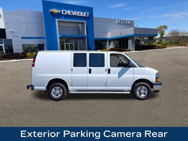2023 Chevrolet Express Cargo 2500 Vehicle Photo in DANBURY, CT 06810-5034