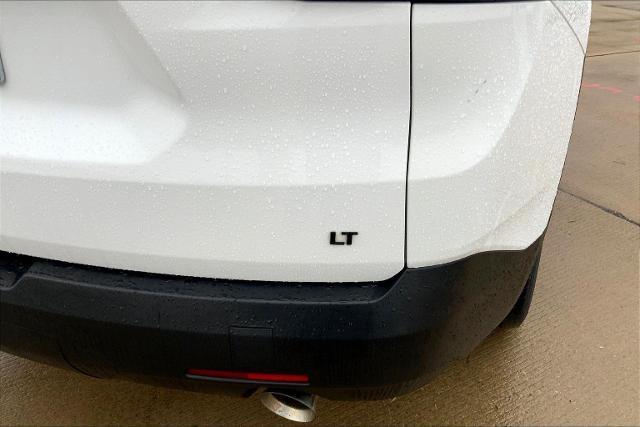 2023 Chevrolet Traverse Vehicle Photo in TOPEKA, KS 66609-0000