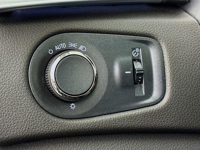 2015 Cadillac SRX Vehicle Photo in PUYALLUP, WA 98371-4149