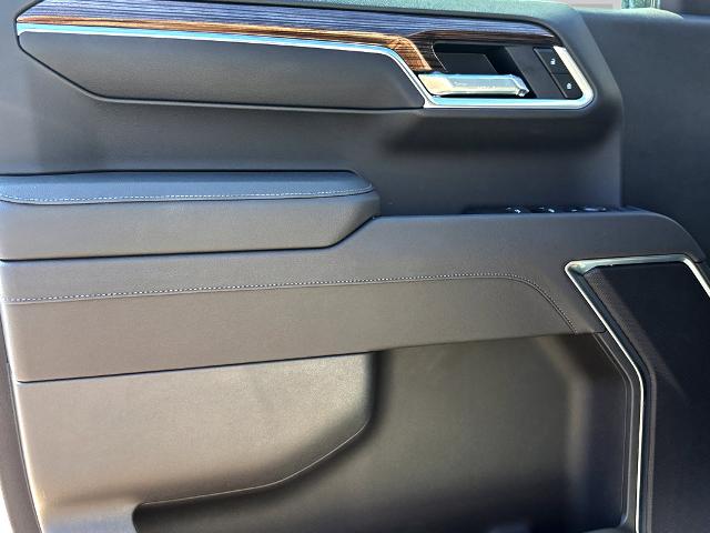 2025 Chevrolet Silverado 1500 Vehicle Photo in SAVANNAH, GA 31406-4513