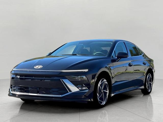 2026 Hyundai SONATA Vehicle Photo in Neenah, WI 54956