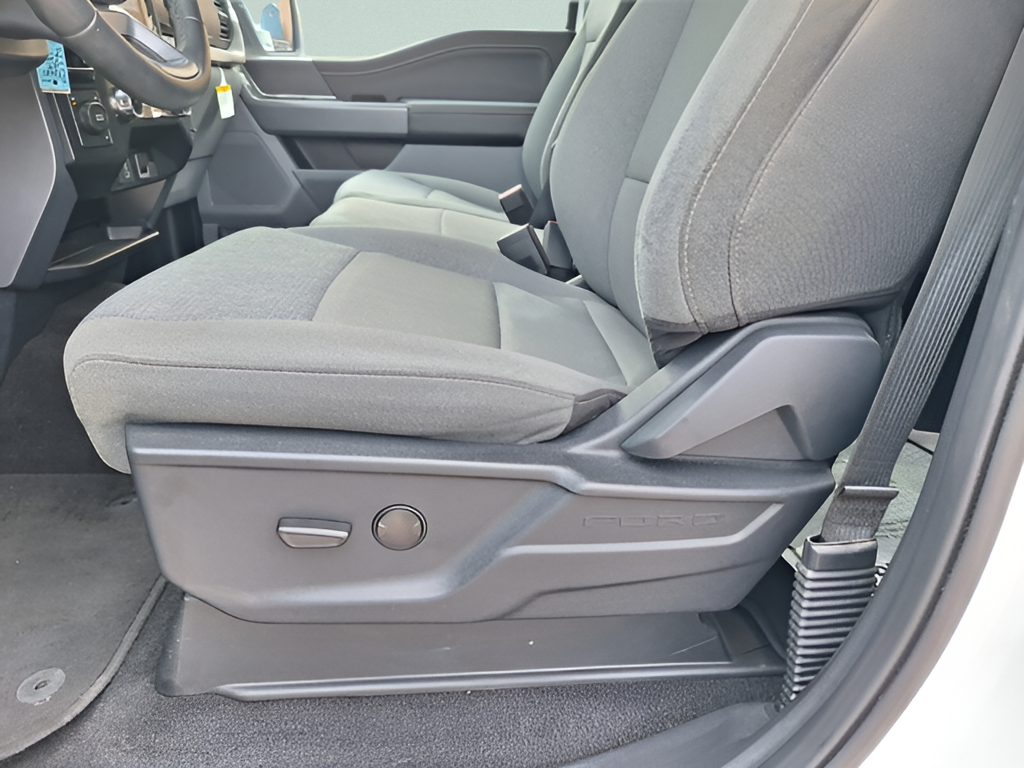 2024 Ford F-150 photo 31 of 34