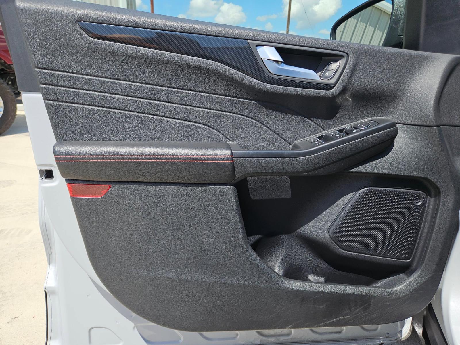 2025 Ford Escape Vehicle Photo in Seguin, TX 78155