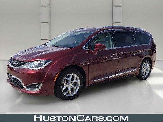 2019 Chrysler Pacifica Vehicle Photo in AVON PARK, FL 33825