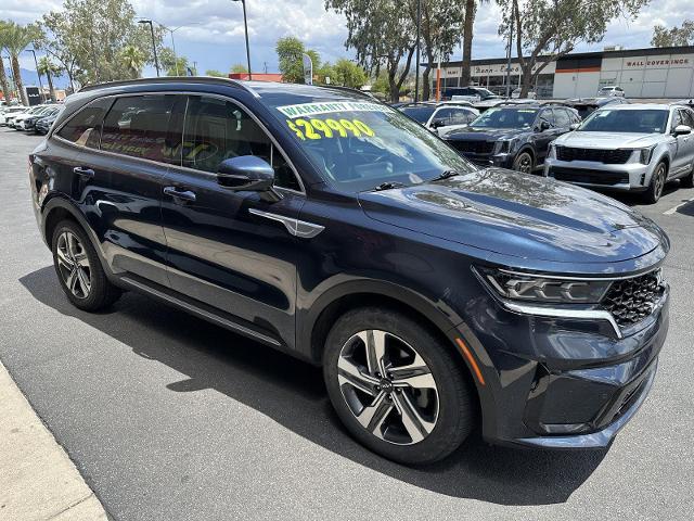 2022 Kia Sorento Plug-In Hybrid Vehicle Photo in Tucson, AZ 85712