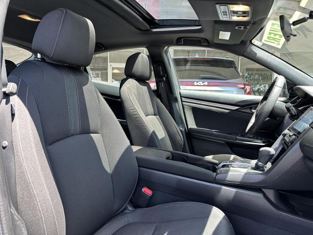 2018 Honda Civic Hatchback Vehicle Photo in Tucson, AZ 85712