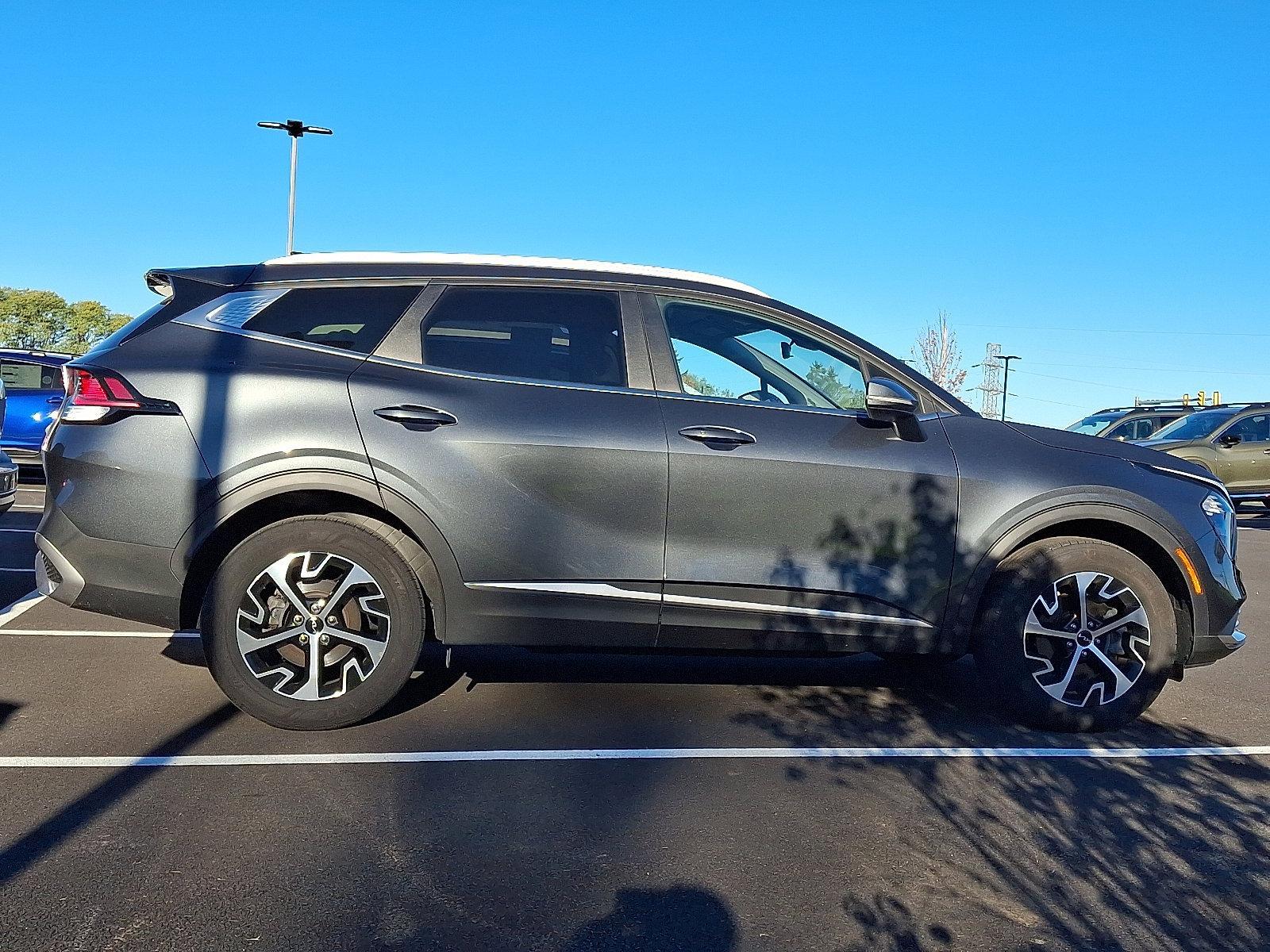 2023 Kia Sportage Hybrid Vehicle Photo in Easton, PA 18045