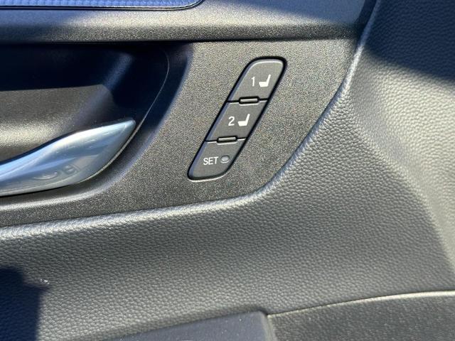 2024 Honda CR-V Hybrid Vehicle Photo in COLUMBIA, MO 65203-3903