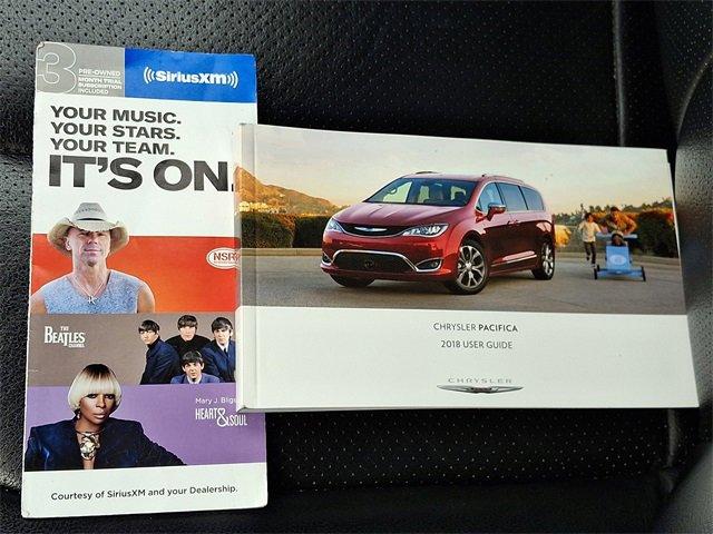 2017 Chrysler Pacifica Vehicle Photo in LANCASTER, PA 17601-0000