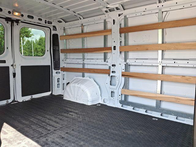 2023 Ram ProMaster Cargo Van Vehicle Photo in DANBURY, CT 06810-5034