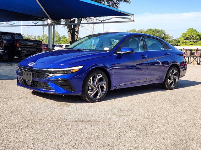 2025 Hyundai ELANTRA Vehicle Photo in DENTON, TX 76210-9321