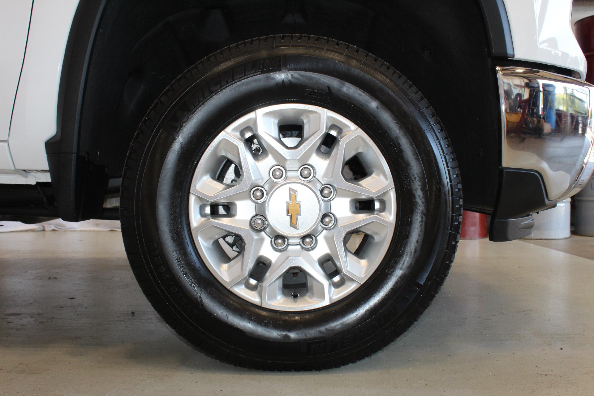 2024 Chevrolet Silverado 2500 HD Vehicle Photo in NORTHAMPTON, MA 01060-1120