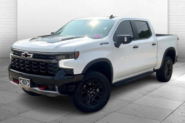 2024 Chevrolet Silverado 1500 Vehicle Photo in KANSAS CITY, MO 64114-4545