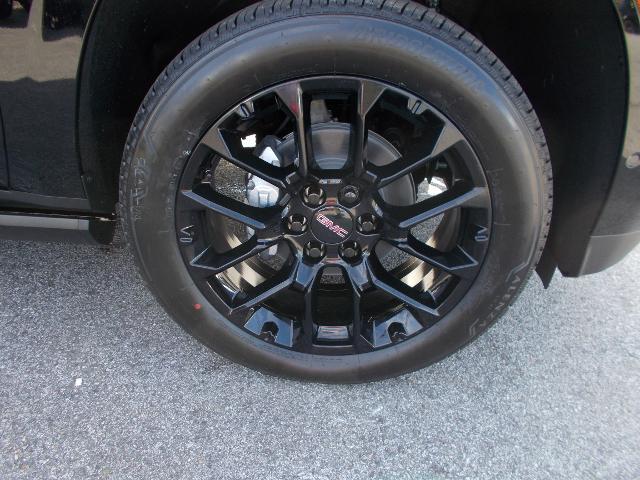 2026 GMC Yukon Vehicle Photo in LOWELL, MA 01852-4336