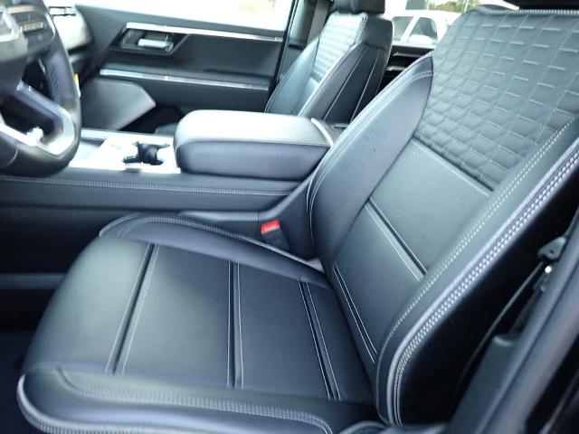 2025 GMC Sierra EV Vehicle Photo in ZELIENOPLE, PA 16063-2910