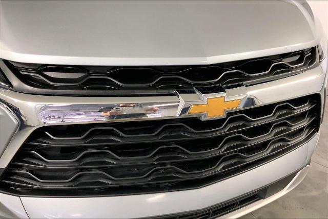 2024 Chevrolet Blazer Vehicle Photo in INDEPENDENCE, MO 64055-1314