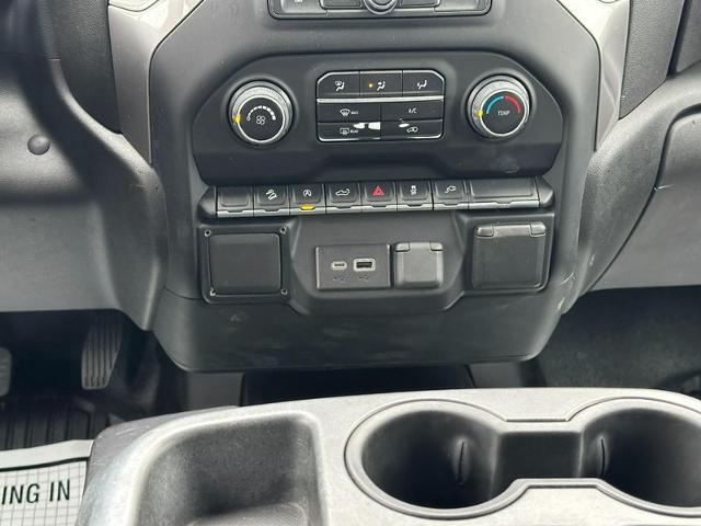 2022 Chevrolet Silverado 1500 LTD Vehicle Photo in COLUMBIA, MO 65203-3903