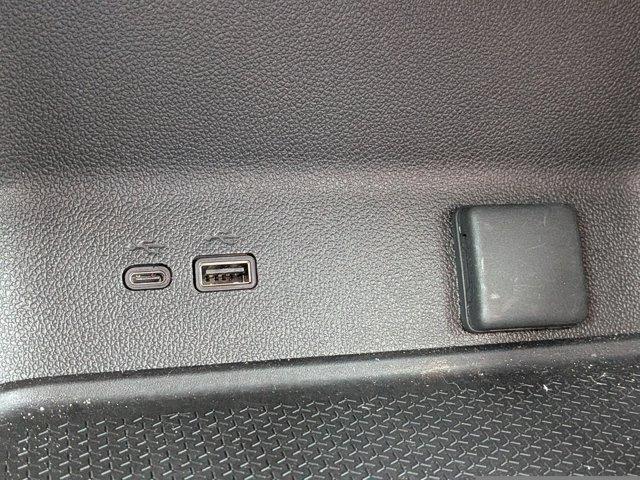 2024 Chevrolet Traverse Vehicle Photo in BRUNSWICK, GA 31525-1881