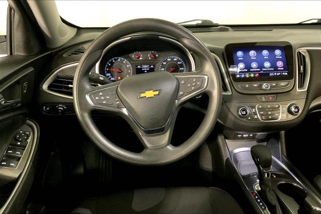 2024 Chevrolet Malibu Vehicle Photo in KANSAS CITY, MO 64114-4545